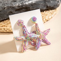 Anting-anting rajutan tangan gaya liburan bohemian musim panas pantai Hawaii dengan daun pelangi besar, nanas, dan bintang laut yang berlebihan