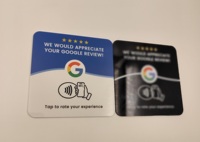 Supports de table pour cartes de commentaires Google imprimées numériquement en PVC, avec NFC et QR code, pour les entreprises, les restaurants et les salons