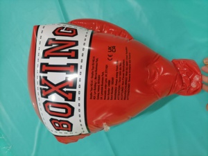 Niños inflables Mega <span class=keywords><strong>guantes</strong></span> <span class=keywords><strong>de</strong></span> <span class=keywords><strong>boxeo</strong></span> 1 juego juguetes <span class=keywords><strong>de</strong></span> <span class=keywords><strong>boxeo</strong></span> inflables para juguetes - Product Image 4