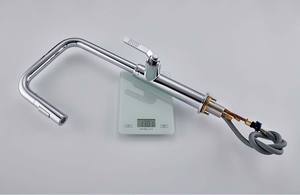 Robinet de cuisine simple à bec extractible, style américain, finition chromée, multifonctionnel, eau chaude et froide, en acier inoxydable avec valve en céramique - Product Image 4