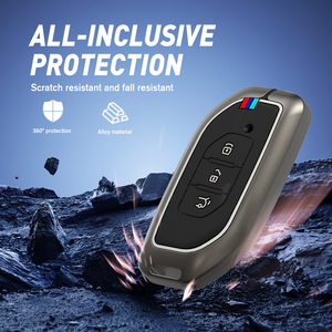 Magicocase Custodia Protettiva Completa in Lega di Zinco e Silicone per Chiavi Auto, Accessorio Portachiavi Durevole con Protezione a 360 Gradi - Product Image 6