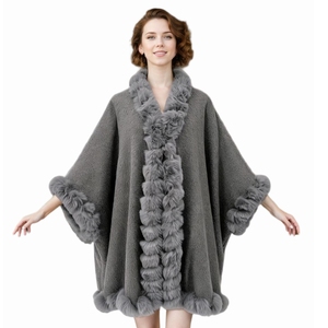Chales de Piel Sintética de Conejo para Mujer con Ribete de Pelusa, Manga Murciélago Casual, Capa Sólida para Oficina, Trabajo, Hogar y Calle - Product Image 4