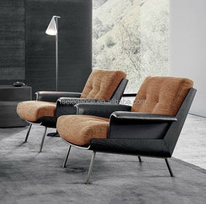 Canapés Chesterfield à un siège en bois massif chinois en velours bleu à dossier haut et design moelleux - Product Image 2