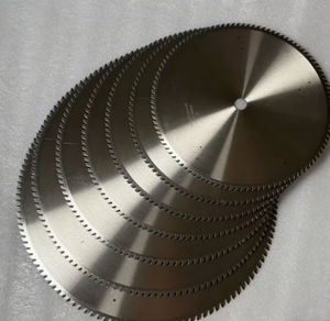 Lame de <span class=keywords><strong>scie</strong></span> circulaire en carbure BT, <span class=keywords><strong>disque</strong></span> de coupe en aluminium 120T <span class=keywords><strong>pour</strong></span> <span class=keywords><strong>scie</strong></span> à <span class=keywords><strong>onglet</strong></span>, outil de coupe métallique durable <span class=keywords><strong>pour</strong></span> alliage d'aluminium - Product Image 1