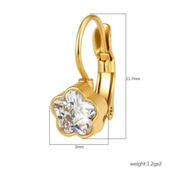 Anting-anting kait baja tahan karat berlapis emas anti air, perhiasan modis, dan anting-anting liontin zircon berbentuk bunga, pita, dan hati untuk wanita