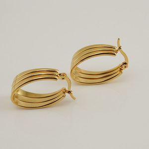 Orecchini a Cerchio Grandi Geometrici a 3 Strati Placcati Oro 18k in Acciaio Inossidabile <span class=keywords><strong>Moda</strong></span> 2022 per Donne - Product Image 5