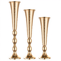 Support floral de mariage doré de style européen de haute qualité, vase de table pour arrangement floral, décoration de centre de table pour célébration et fête