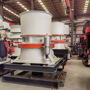 Concasseur à Cône Hydraulique Multi-Cylindres YSLANDSCAPE HP200 pour Ligne de Concassage de Minerai de Fer et de Calcaire, Équipement de Fabrication de Sable, Capacité 65-250 - Product Image 4