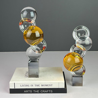 Ornement en verre abstrait coloré en forme d'orbite, figurine créative en boules empilées, artisanat d'intérieur de luxe pour hall d'hôtel et salon