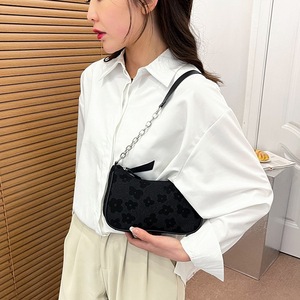 2026 New Elegant Chain Mini <b>Square</b> Bag Simple Fashion Shoulder Bag Stylish Casual Handbag for Women - Product Image 2