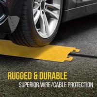 Venta al por mayor un canal Drop Over Cord Wire Traffic Cable Protector Plegable Portátil Durable Goma amarilla Cubierta de Cable único