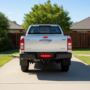 Luz de Freno LED Roja para Toyota Hilux 16-20 12V, Nueva Lámpara Trasera de Repuesto con Lente Roja - Product Image 2