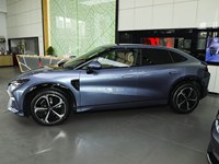 BYD Song L EV Bleu, Fabriqué en Chine, Édition Conduite Intelligente 550 km, Modèle Supérieur, Production Directe d'Usine à un Excellent Prix