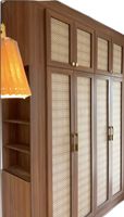Armoire en rotin style crème à quatre portes battantes en bois massif avec coiffeuse, grande capacité, haute capacité de rangement