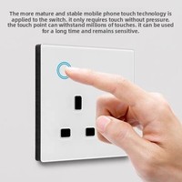 Prise intelligente Wi-Fi Tuya avec double port de charge USB Type-C et mesure de consommation d'énergie, conforme aux normes britanniques, pour l'exportation.