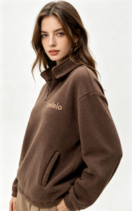 Felpa Oversize da Donna Personalizzata di Alta Qualità con Logo Ricamato e Cerniera 1/4 in Metallo per l'Inverno - Product Image 5