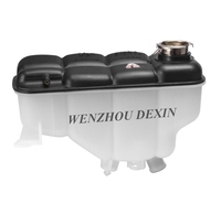 Pièces de véhicules automobiles Système de refroidissement du moteur Vase d'expansion du liquide de refroidissement 2025000249 pour BENZ W202