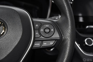 พวงมาลัยรถยนต์ทำจากคาร์บอนไฟเบอร์สำหรับ Toyota Land Cruiser 200 Hilux Revo Fortuner Innova - Product Image 4