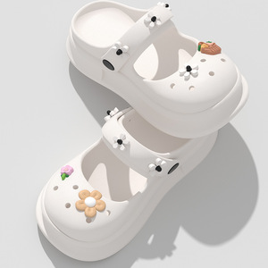 Sandalias Perforadas Florales Rosas para Mujer, Suela Suave, Pantuflas de Verano para Interiores, Cómodas y Antideslizantes para el Hogar - Product Image 2