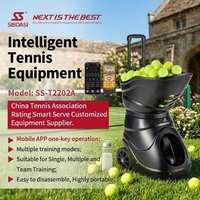 Machine de service de tennis télécommandée à faible bruit et modes de rotation multiples pour l'entraînement des étudiants en académie de tennis