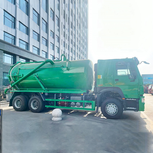 HOWO 6*4 8*4 camion di aspirazione delle acque reflue delle acque reflue sottovuoto per camion di aspirazione delle acque reflue camion fecale - Product Image 1