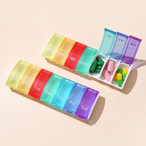 Boîtes de rangement pour pilules colorées en plastique, portables, personnalisées, pour 7 jours, pour la vente au détail - Product Image 1