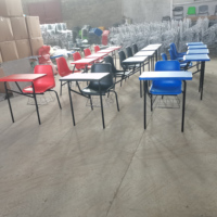 Chaise de formation pour étudiants avec tablette d'écriture, panier de rangement, design ergonomique, base en plastique PP, structure en fer, multifonction pour le bureau