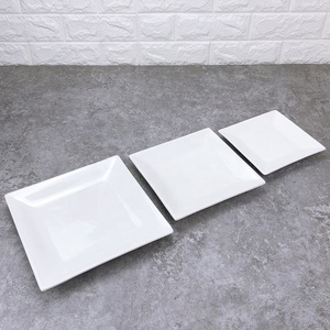 Assiettes à Dîner Carrées en Céramique de Porcelaine <span class=keywords><strong>Blanche</strong></span> de Bonne Qualité, En Gros, En Stock pour Hôtels - Product Image 3