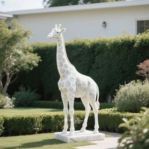 Escultura de Jirafa de Mármol Decorativa para Jardín Exterior, Tallada a Mano, Estilo Tongmei Moderno, Tamaño Personalizado - Product Image 5