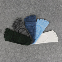 Printemps et été Chaussettes bateau à cinq doigts pour hommes Chaussettes respirantes, fines, à bouche peu profonde, invisibles et antidérapantes
