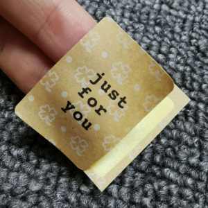 Vente chaude Noël Autocollants personnalisés en vinyle 3D en forme de dôme, autocollants holographiques découpés à la forme, pour enfants - Product Image 5