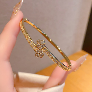 Korean Style <b>Bracelet</b> Gold Silver Flower Petal Micro Insert <b>Copper</b> Alloy Women's Wedding Jewelry Geometric Fashion Bangle - Product Image 2