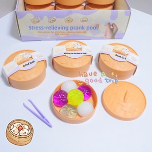 Grandes boules de simulation anti-stress à pincer, à rebond lent, en forme de pains de porc barbecue, de pâtes et de Xiaolongbao, jouets amusants QMU-009 - Product Image 4