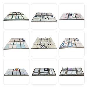 Expositor de Joyería de Lujo en Cuero PU Blanco, Soporte Curvo para Collares y Colgantes con Bandeja para Exhibición en Tiendas - Product Image 3