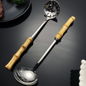 Colador de Sopa de Acero Inoxidable Estilo Chino con Mango de Bambú, Juego de Utensilios de Cocina de Madera Maciza Ecológica, Apto para Lavavajillas - Product Image 2