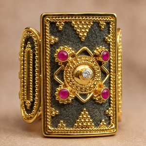 Anello a forma di scudo greco-romano, design vintage, gioiello unisex per uso quotidiano - Product Image 5