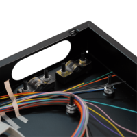 Kit de distribution de fibres optiques 24 cœurs pour panneau de brassage monté en rack avec adaptateurs FC-UPC 24 cœurs