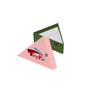 صندوق مثلث مخصص للبيع عالي الجودة صندوق هدايا على شكل مثلث مثلث الشكل صندوق هدايا على شكل مثلث