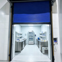 Porte à enroulement rapide en PVC, design industriel moderne, isolante thermiquement, résistante aux chocs, ouverture latérale électrique, pour entrepôt