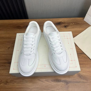 Men's retro lace casual <b>leather</b> shoes, with shock-absorbing pads, suitable for walking and running throughout all seasons. - Product Image 1