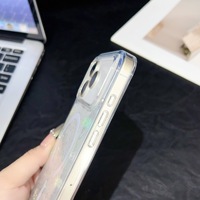 Vente en gros Etui de téléphone antichoc magnétique transparent en Tpu de luxe à paillettes Etuis de téléphone mignons pour filles pour iphone 17 Pro Max 16 15 14