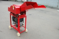 Nouveau moteur à essence alimentation animale faisant l'herbe hachoir tige noyau moteur fourrage coupe-paille tige herbe découpeuse