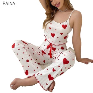 2025 donna pigiami <span class=keywords><strong>con</strong></span> stampa cuore <span class=keywords><strong>con</strong></span> pigiami senza maniche canottiera <span class=keywords><strong>con</strong></span> pantaloni lunghi Sexy Lingerie da salotto - Product Image 1