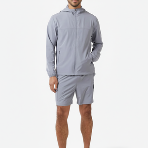 Ensemble court coupe-vent pour homme avec logo brodé personnalisé, short en nylon respirant pour homme avec col à capuche, vêtements d'hiver - Product Image 1