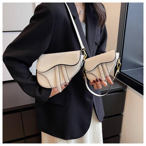 Bolso de Media Luna de Moda 2025, de Cuero PU de Lujo, con Cadena de Alta Calidad, Estampado, Versátil, de Mano, Bandolera, Impermeable - Product Image 2