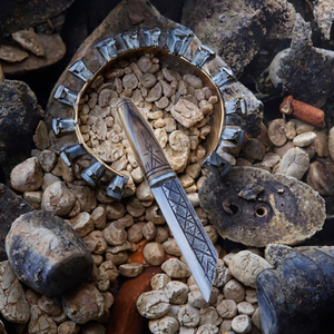 Couteau de cuisine légendaire en acier à haute teneur en carbone forgé par les Vikings avec étui en cuir artistique, personnalisable en DIY et OEM, TARJ ENTERPRISES - Product Image 2
