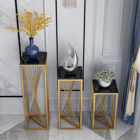 Porte-fleurs en métal moderne et simple de luxe élégant intérieur salon meuble TV décoration de sol général panneau de meubles de maison