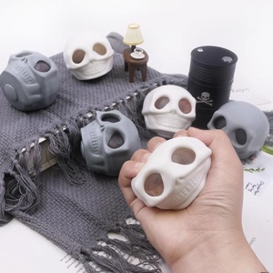 Halloween <span class=keywords><strong>Prank</strong></span> 3D Lỗi Trong Hộp Sọ Squishy Đồ Chơi Vui Chống-Căng Thẳng Đồ Chơi Cho Halloween Căng Thẳng Cứu Trợ Ma Đáng Sợ Sọ Bóp Bóng - Product Image 5