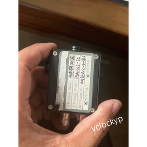 1PCS Detector USADO THORLABS PDA10CS-EC 900-1700nm Entrega rápida a través de Fedex/DHL - Product Image 2