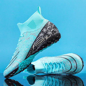 Scarpe da Calcio da Uomo Personalizzate 2025 di Alta Qualità, Traspiranti con Suola Chiodata, Calzature da Squadra di Nuovo Design - Product Image 4